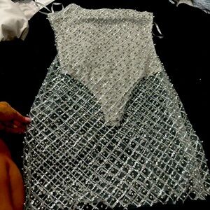 GREY SPARKLY DRESS